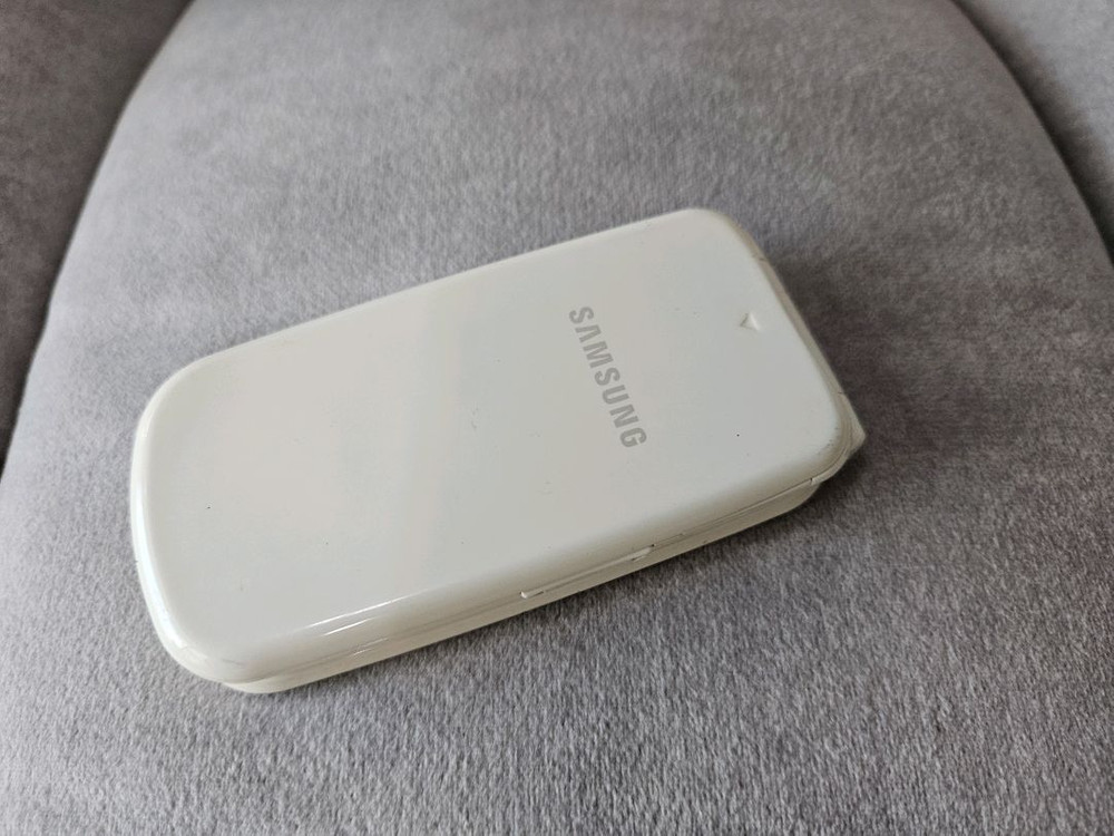 삼성 W9100 조약돌폰 잼스톤폰 이미지