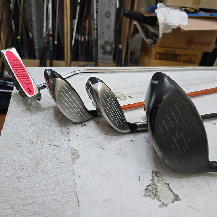40만 테일러메이드 버너 경량스틸 아이언 등 남성용 중고골프채 풀세트 이미지