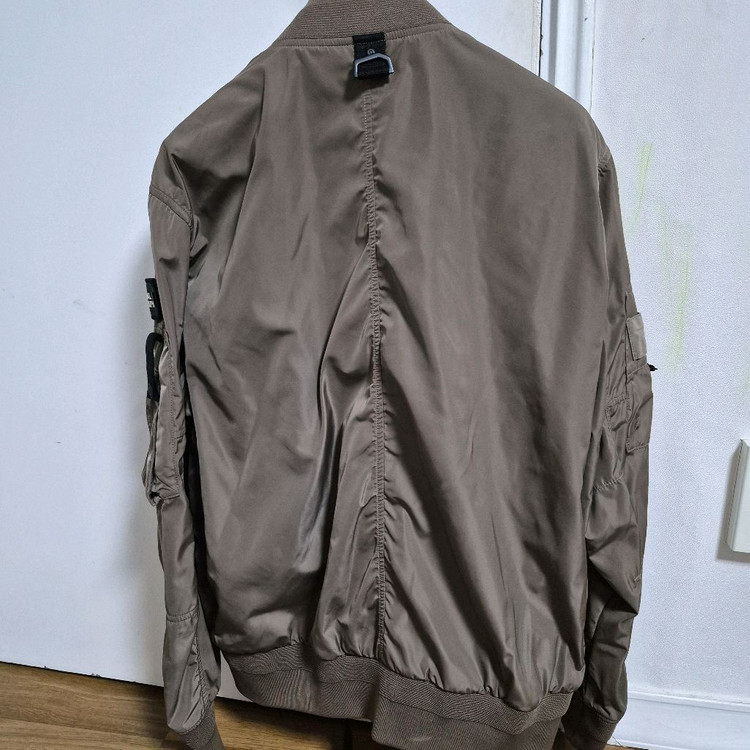 내셔널지오그래픽 테리 유틸리티 항공점퍼(L 사이즈) 이미지