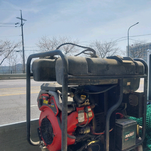 발전기(30마력) 제네락 15Kw 대형발전기 이미지