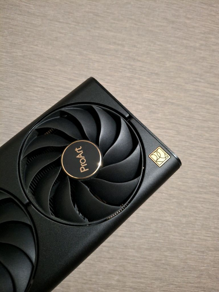 24시간 세일! 보증O) 민트급 Asus RTX4070TI 12GB Proart 그래픽카드 이미지