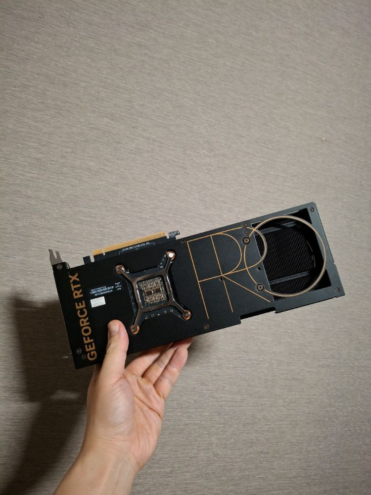 24시간 세일! 보증O) 민트급 Asus RTX4070TI 12GB Proart 그래픽카드 이미지