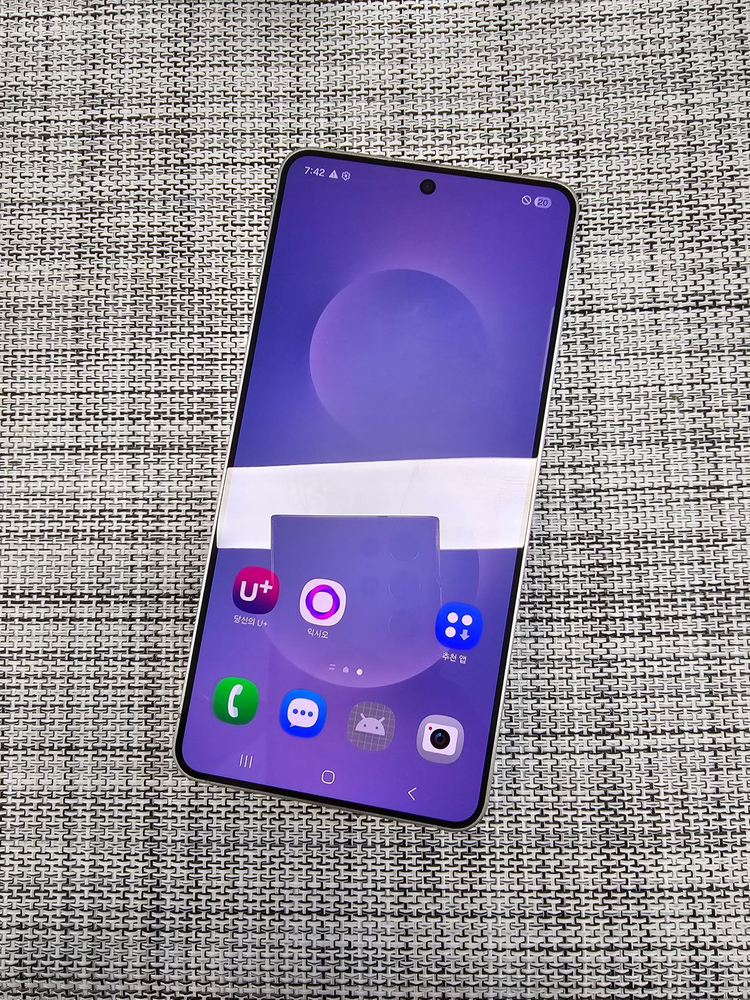 (신폰급) 갤럭시 S25엣지 256G 아이스블루 25년 8월개통 정상해지 초S급 선물용 70만팝니다@ 이미지