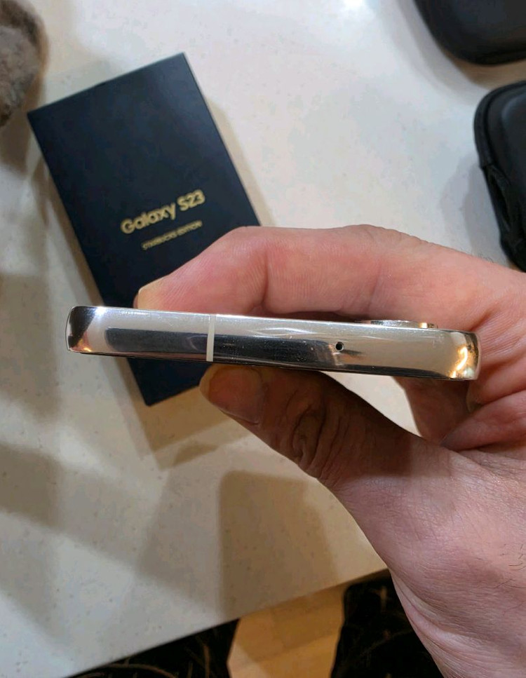 갤럭시 S23 스타벅스 에디션 512기가 이미지