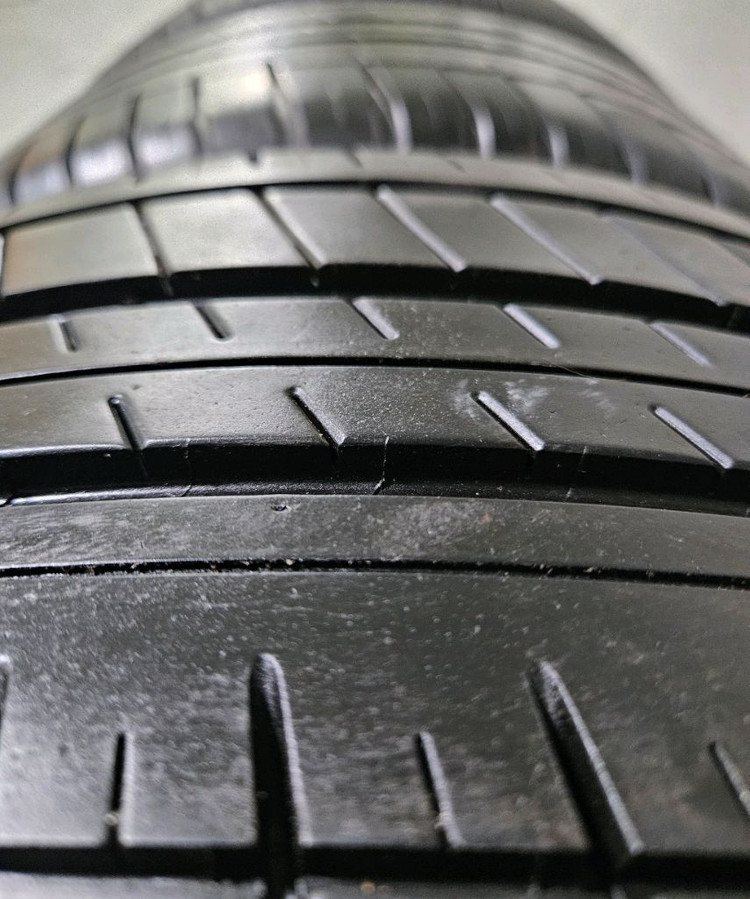 245 35 20 / 275 30 20 #2453520 #2753020 미쉐린 차량 한대분 이미지