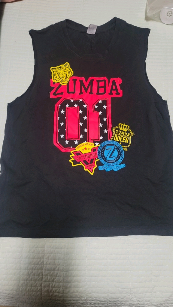 줌바 옷 이미지