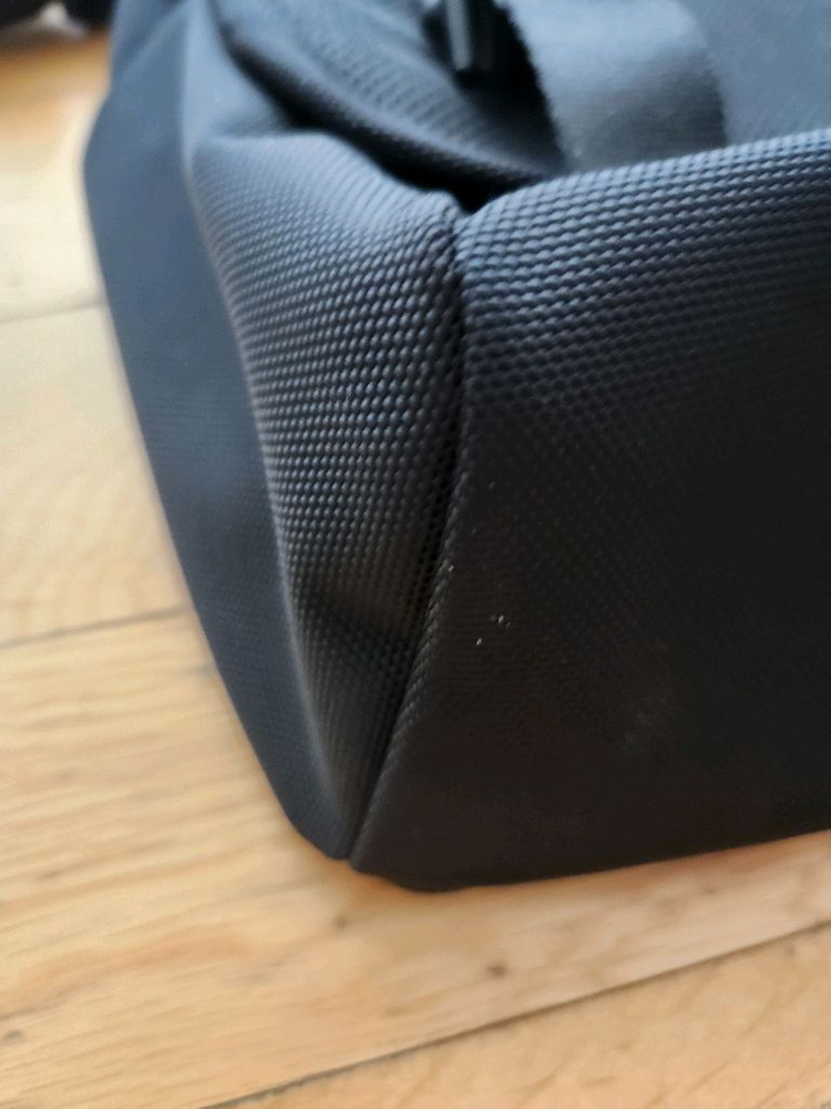 캉골 블랙 메신저백 이미지