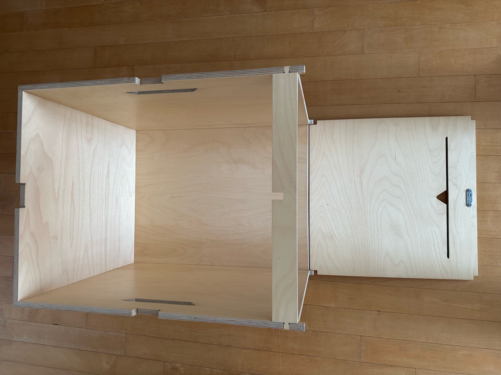 가또블랑코 원목 복층 화장실 고양이 배변 사막화 방지, 스크래쳐, 높이 조절 식탁 이미지