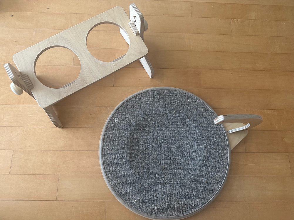 가또블랑코 원목 복층 화장실 고양이 배변 사막화 방지, 스크래쳐, 높이 조절 식탁 이미지