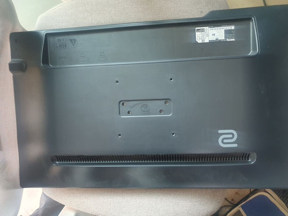 벤큐 24인치 144hz 게이밍 모니터 이미지