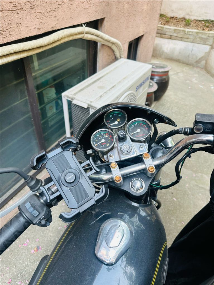 sym 울프 125 레전드 이미지