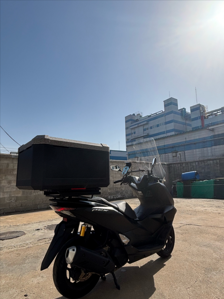 pcx125 2025년식 2.3만 신차급 배달세팅 이미지