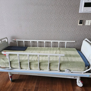 전동 환자용 침대 이미지