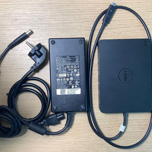 Dell K17A001 노트북 도킹 및 180 W 전용 어댑터 이미지