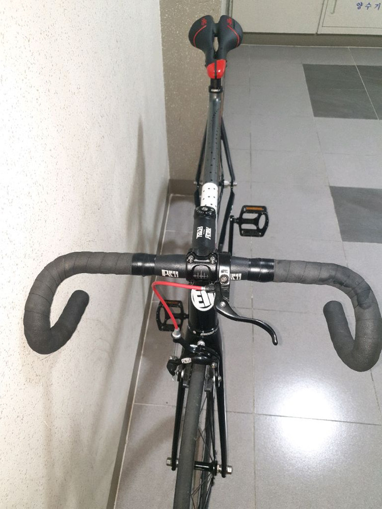 엔진11크릿디 네온차콜 픽시자전거 이미지