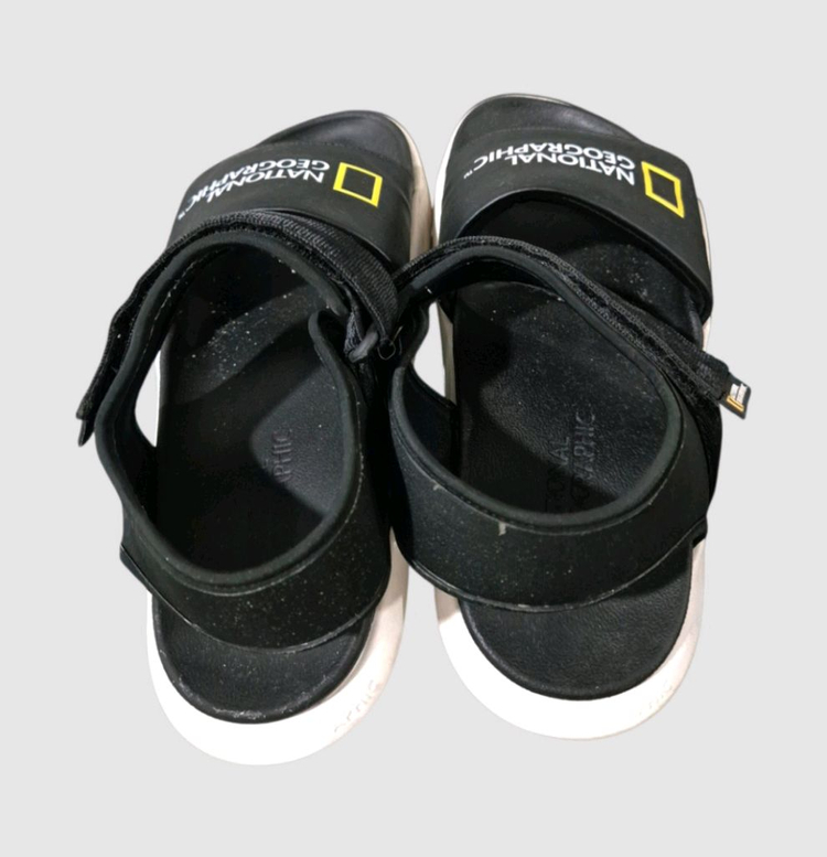 [270]내셔널지오그래픽 샌들 이미지