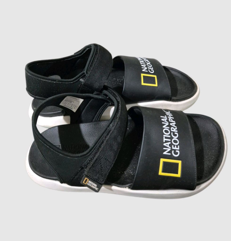 [270]내셔널지오그래픽 샌들 이미지