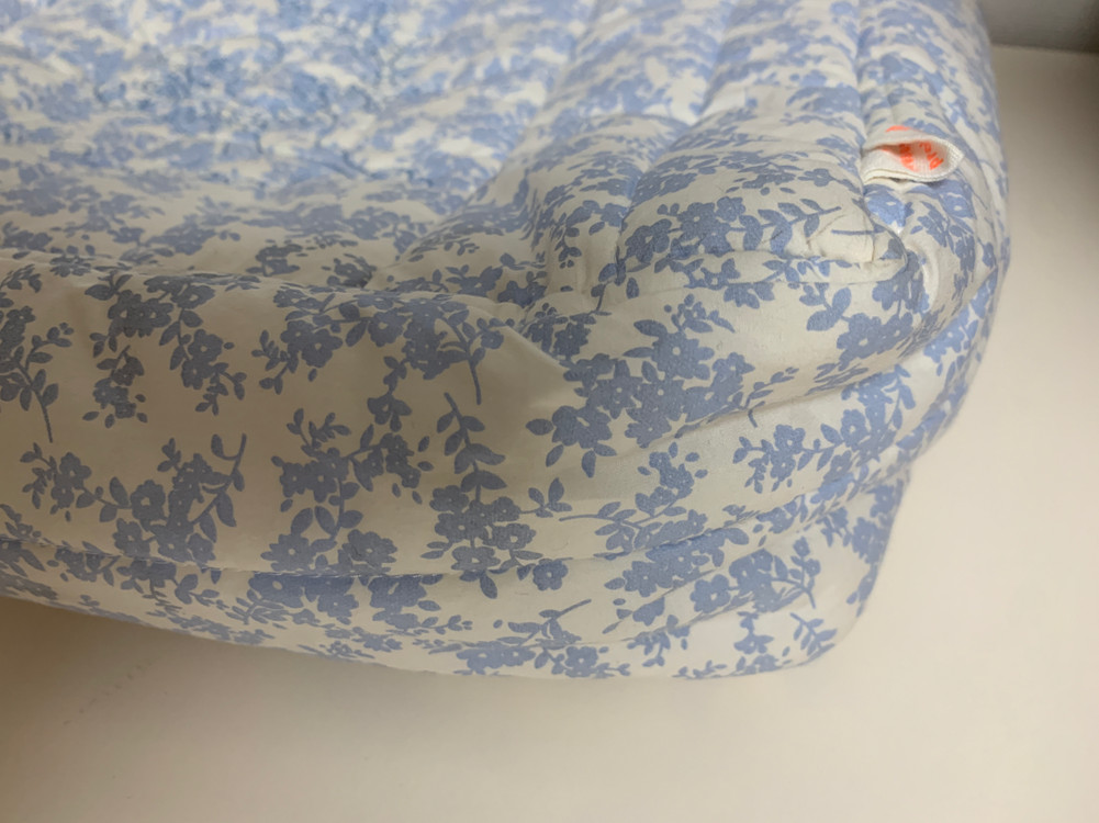 프레젠트프로젝트 앤디플로럴 밤비백 이미지