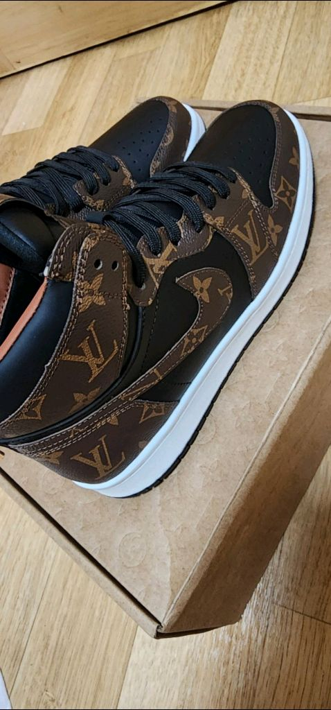 나이키 에어조던1 하이탑 패턴 운동화 275 이미지