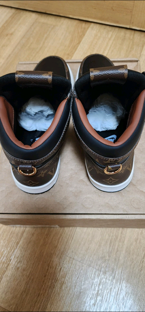 나이키 에어조던1 하이탑 패턴 운동화 275 이미지