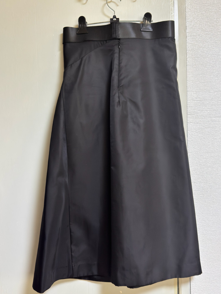 프라다 리나일론 벨티드 스커트 블랙 L 이미지