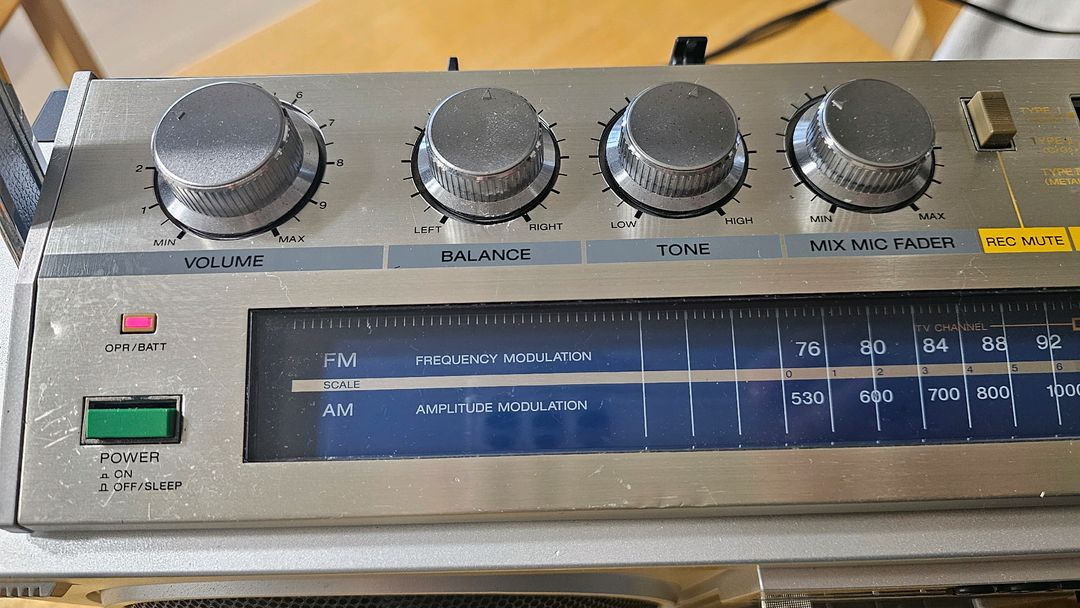 소니 CFS-66 카세트 라디오 대형 붐박스 분양합니다. 이미지