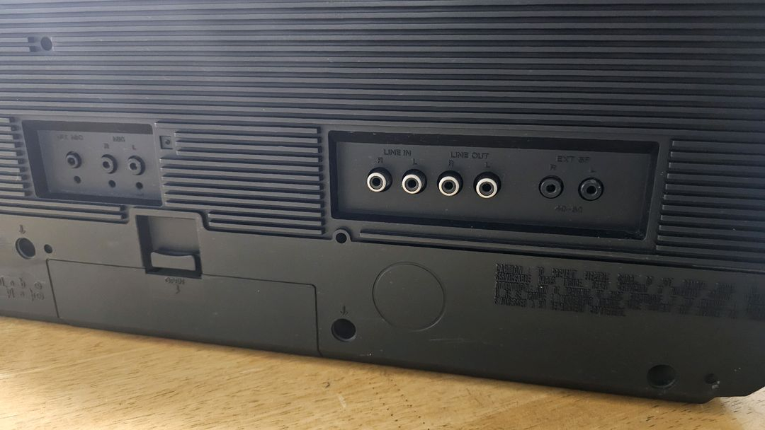 소니 CFS-66 카세트 라디오 대형 붐박스 분양합니다. 이미지