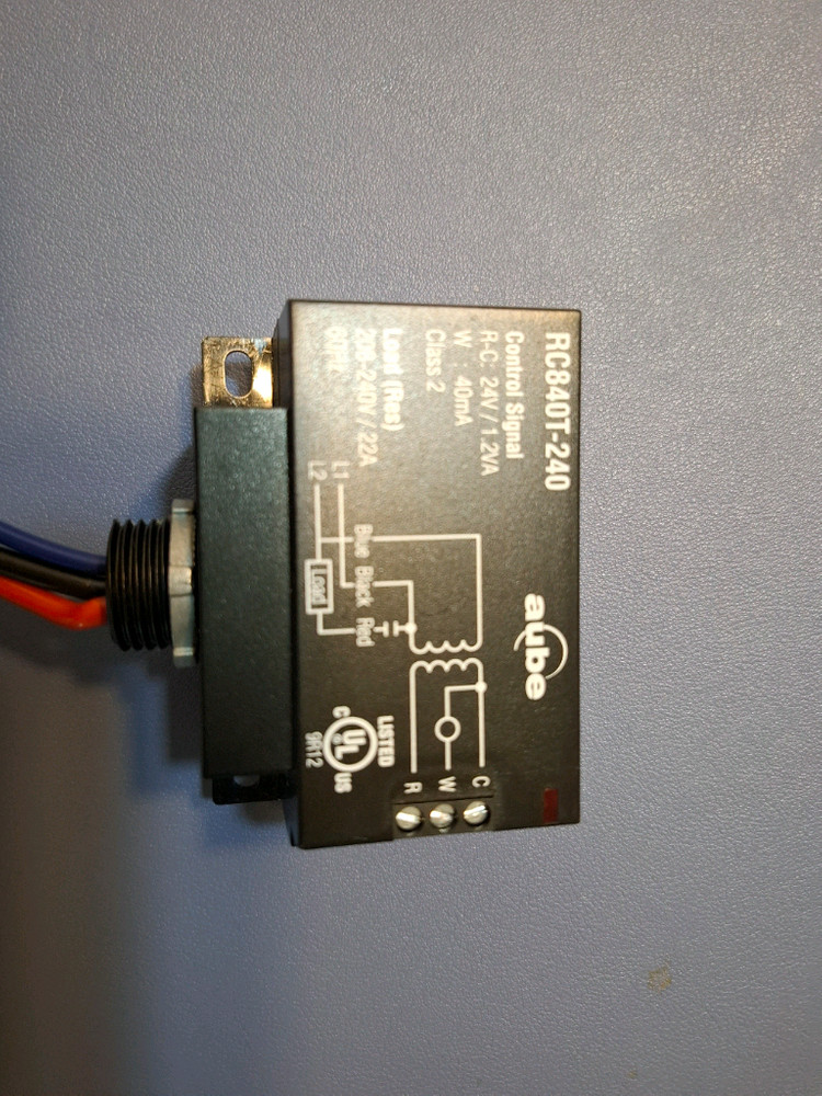 RC840T-240 온오프 스위칭 릴레이 이미지