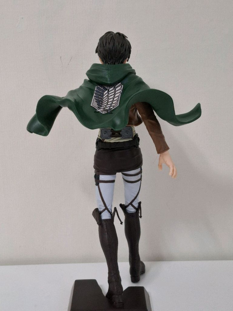 진격의거인 리바이 에렌 피규어 이미지
