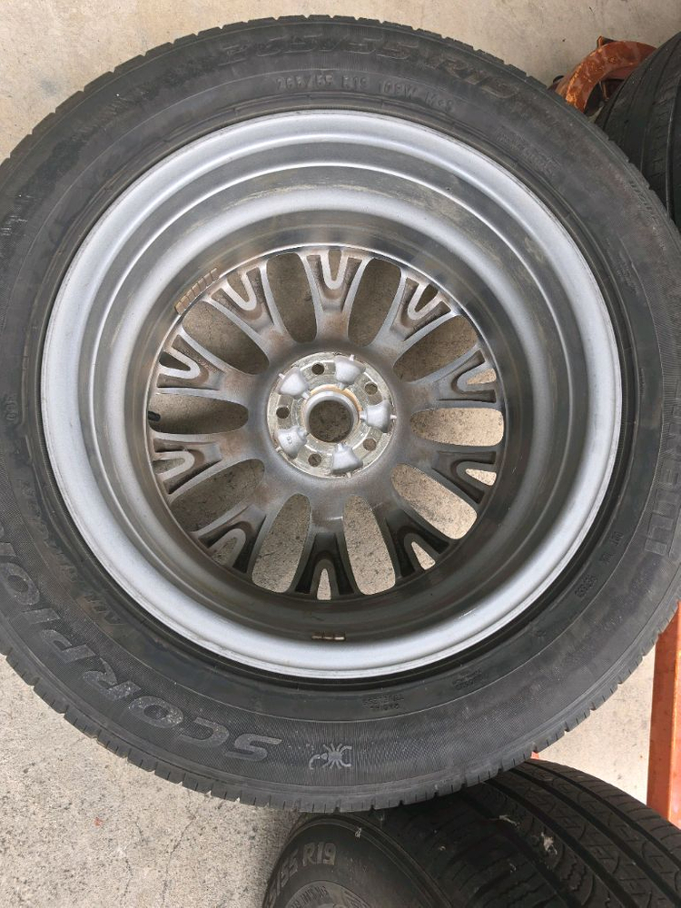 제네시스 순정 19인치 휠 타이어 GV80 19인치 이미지