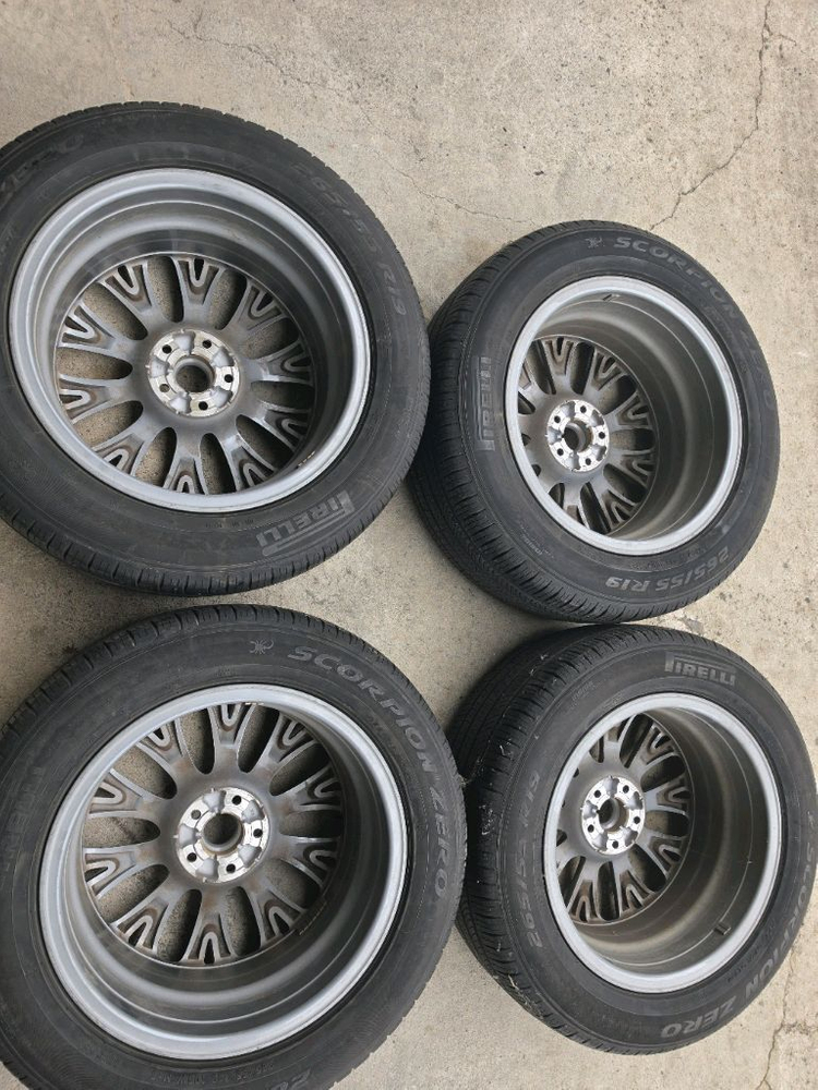 제네시스 순정 19인치 휠 타이어 GV80 19인치 이미지