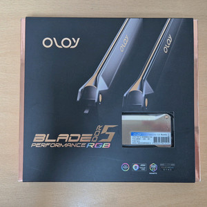 새제품급) OLOY DDR5 32GB( 16GB x2) 6000MHz CL32 하이닉스 A다이 RGB 램 이미지