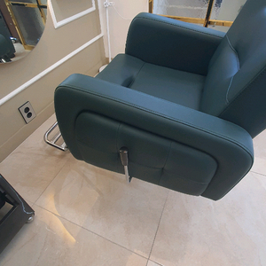 미용실 전동 의자 이미지