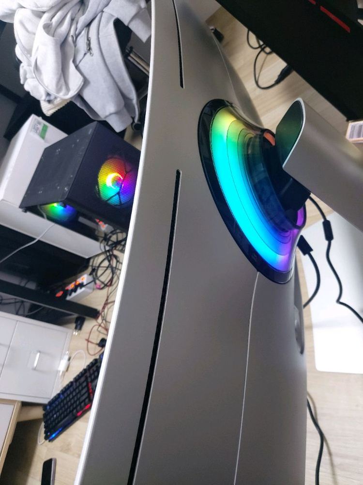 삼성 오디세이 S49AG950 49인치 커브드 게이밍 모니터 이미지