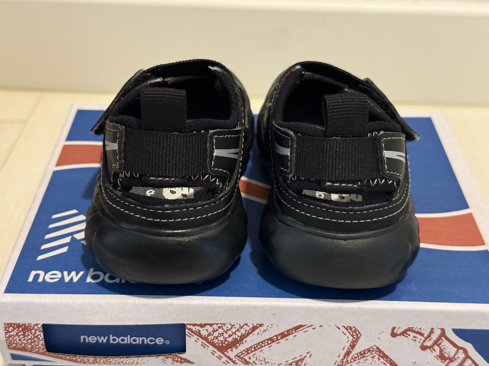 뉴발란스 프리들 130 이미지