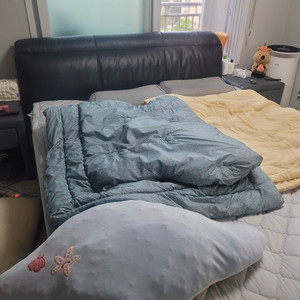 시몬스 젤몬 kk사이즈 가죽프레임 이미지