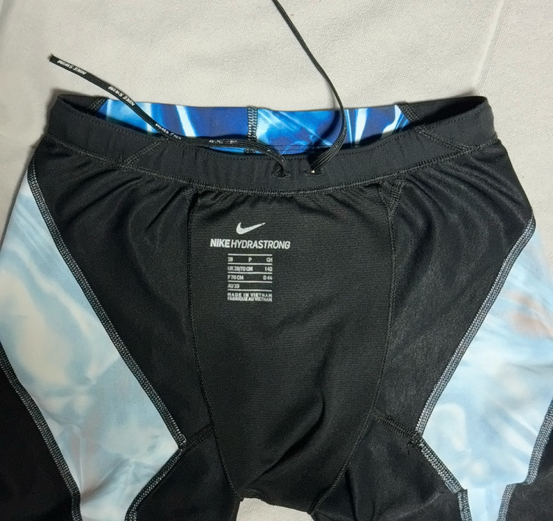 나이키 하이드라스트롱 솔라라이즈 재머 28 이미지