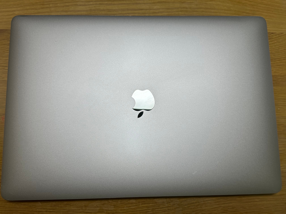 맥북 프로 16인치 2019 i9 64GB 1TB 이미지