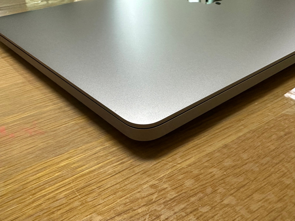 맥북 프로 16인치 2019 i9 64GB 1TB 이미지