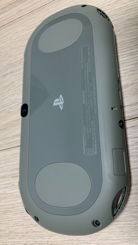 [카키색상] 풀셋팅 알찬구성 소니 PS Vita 2세대 비타 2세대 128GB 팝니다. 카키 색상 이미지