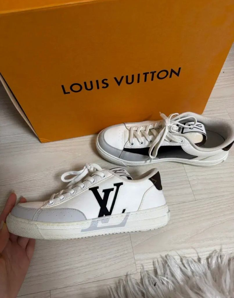 급처 정품 루이비통스니커즈 루이비통운동화 찰리스니커즈 이미지