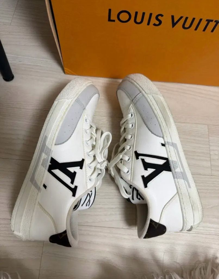 급처 정품 루이비통스니커즈 루이비통운동화 찰리스니커즈 이미지