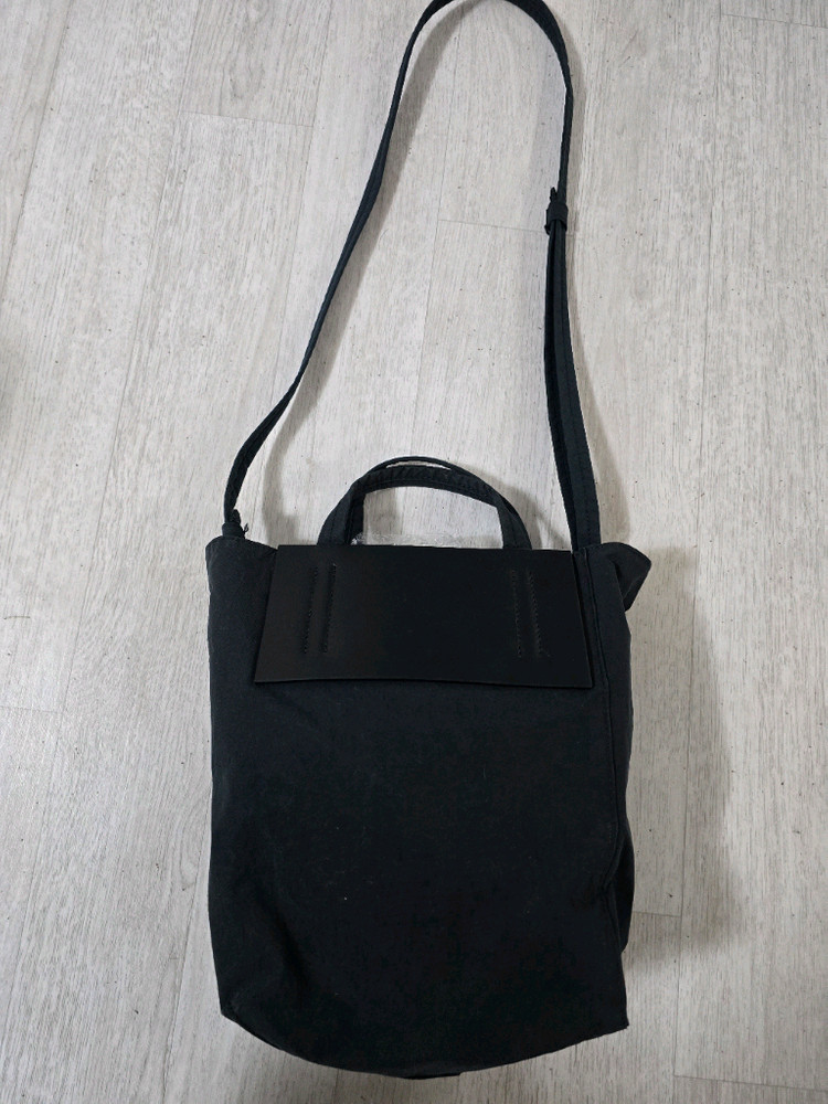 (정품) 아크네 베이커백 미니 (명품 여자 크로스백 토트백 숄더백 가방) 이미지