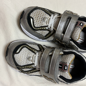 뉴발란스 벨크로 실버 골드 200사이즈 이미지