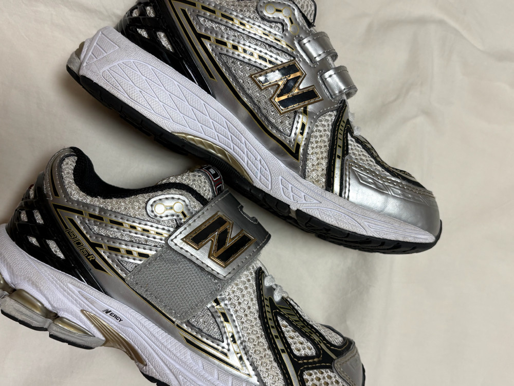 뉴발란스 벨크로 실버 골드 200사이즈 이미지