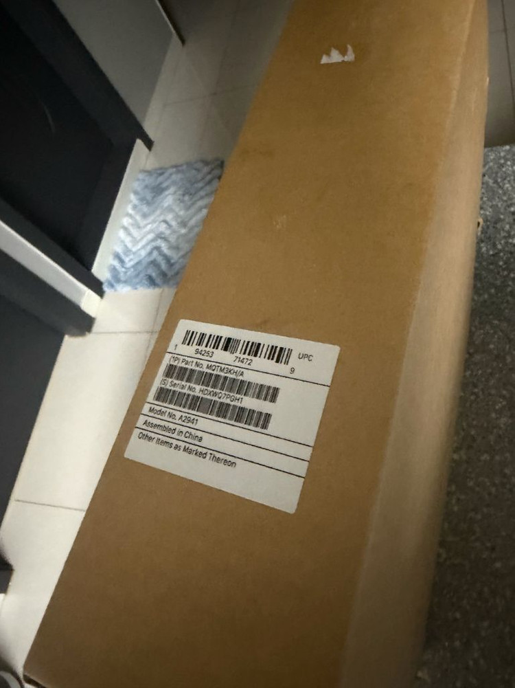 맥북에어 15 미드나이트 m2칩. 용량 1tb 이미지