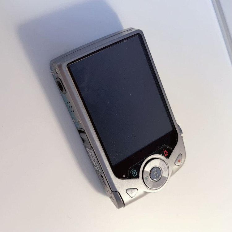 카시오 엑슬림 z2300 민트 모카 로제 카메라 이미지