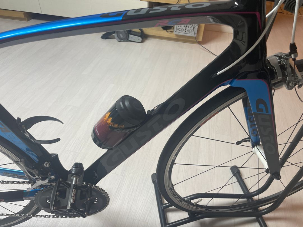 거스토 구스토 GUSTO RCA2.1 카본 로드 이미지