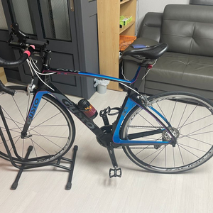 거스토 구스토 GUSTO RCA2.1 카본 로드 이미지