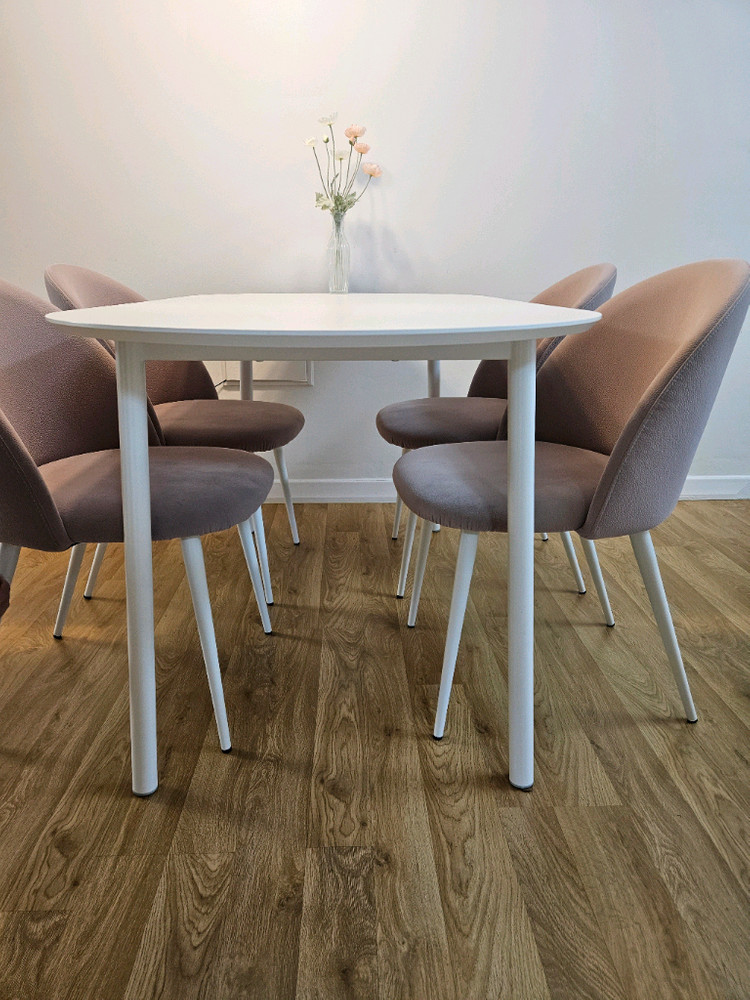 원형 다이닝테이블 의자세트,식탁 이미지